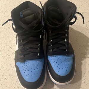 Nike Air Jordan "UNC" Toe